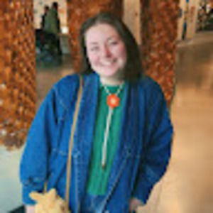 Meet your Posher, Caitlin